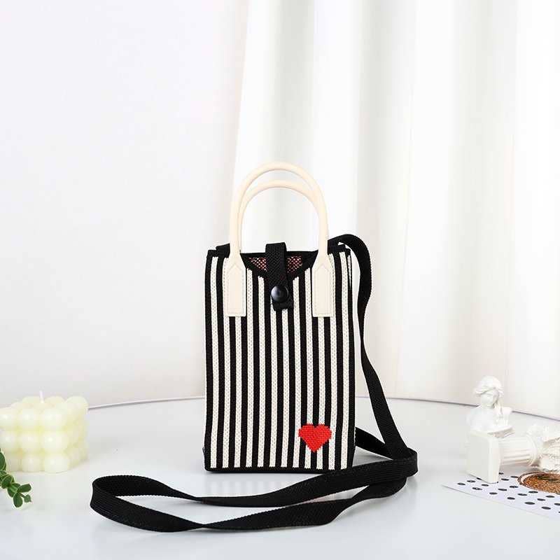 Pixie Bag Corazón Rayado Negro