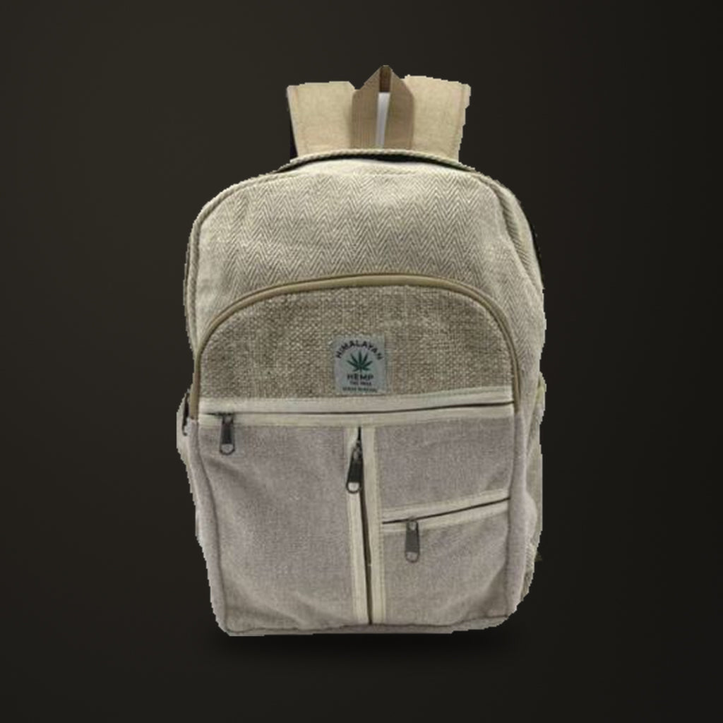 Mochila clásica de cáñamo 5 Cremalleras, sobre fondo oscuro Estudio.